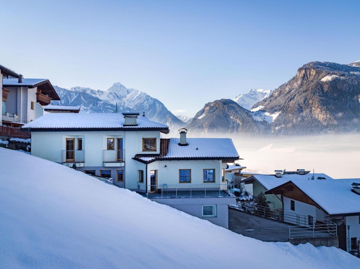 Monis Apartment Ramsau im Zillertal Exterior foto